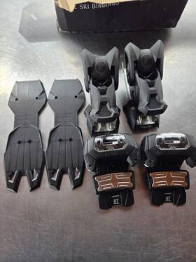 4frnt 111923 Attack 16 At Ski Bindings Black Adjustable Din Alpine Touring