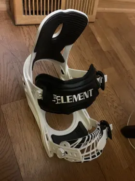 5th Element 681402103232 Stealth 3 Snowboard Left Binding Only No Disk Size M