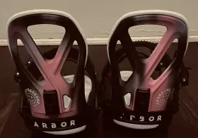 Arbor 013576522104 Hemlock Mens Snowboard Bindings Boss Dog Arbor. Small