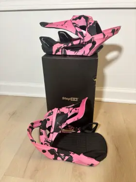 17283104 Burton Step On Mens Snowboard Bindings Pink/black M For Snowboarding 8.5 -10.5