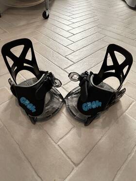 Burton 23601100001 Mini Grom Snowboard Bindings Kids Size Xs Us 7c - 13c Black