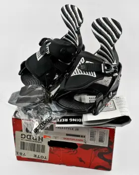 Burton 883660072767 New Freestyle Jr Snowboard Bindings Youth Us 2-6 Black White Nos