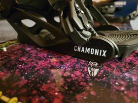 Chamonix Chcmbmed689 Caden Snowboard Black Bindings 2022- Mens Size 6-9