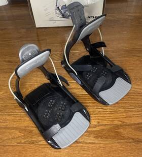 Flow 801506737083 2004 Amp 5 Fx Gray Snowboard Bindings Men S Large Missing Footstraps