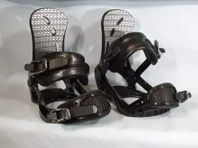 Lq2500 Liquid Adult Snowboard Bindings Black Medium 5-8/36.5-40.5 Brand New Nib
