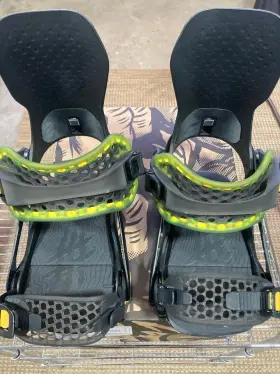 170225 Lobster Halldor Mens Snowboard Bindings - Size Medium