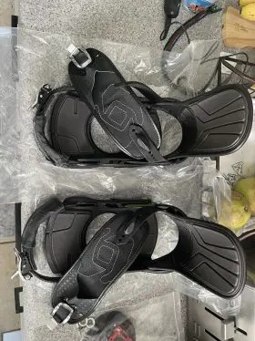 Salomon 801634148065 New Nos Snowboard Carbon Bindings C-force Dark/v1 S/m Skp 788 734 55