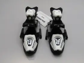 L4081880005 Salomon C5 Gw J75 Ski Bindings Jr 2022 Pair - Black/white