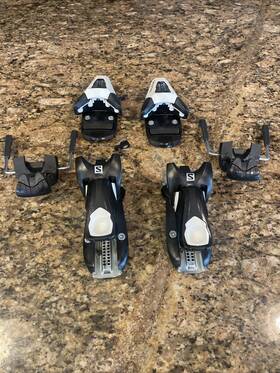 Salomon L4081880012 L C5 Gw J85 Black / White Jr Gripwalk Ski Bindings