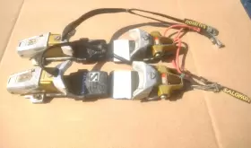 S555 Salomon Vintage Gold Equipe Ski Racing Bindings With Leashes 555