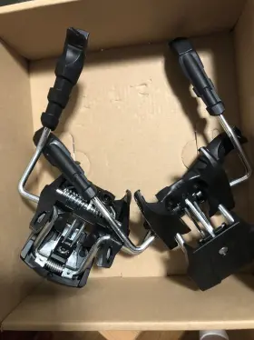 114421 Tyrolia Attack 17 Gw Ski Bindings Solid Black Power Brake Race Pro 95 A My24