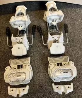 114443 Tyrolia Attack 12 Ski Bindings - 100mm Brake Width Matte White No Hardware
