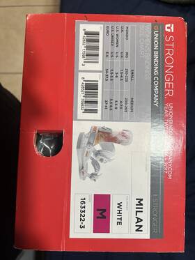 Union 163322-3 Milan Snowboard Bindings Medium White/red/purple 2017 Womens