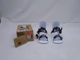 2320423 Union Binding Co Strata Mens Snowboard Bindings White 2024 Size M