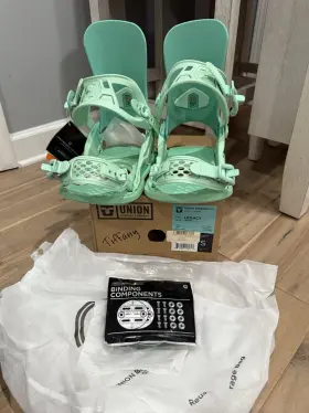 2420443 Union Legacy Womens Snowboard Bindings Size S Tiffany