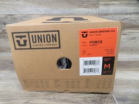 Union 810058161888 2022 Force Cosmos Medium Snowboard Binding