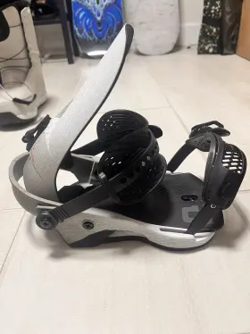 Bp07202-l Union Atlas Snowboard Bindings. Small. Gray Black Adjustable Toe Ramp Composite
