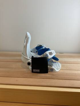 Union Em104 Cadet One Youth Snowboard Bindings Xs 2026 New