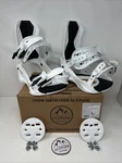 Men's Altitude "rider" 4X4 Burton Snowboard Bindings (white) S/m 6-8.5 New. Price: $119.00.