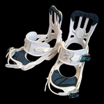 Salomon Spell Women Snowboard Bindings White Blue Strap-in Discs Hardware Used. Price: $36.47.