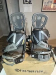 Flow Fuse Bindings Gray/black Adjustable Size Snowboarding Used. Price: $120.00.