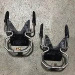 Look Skies Alpine Down Hill Slalom Free Style Binding Brakes Used. Price: $20.00.