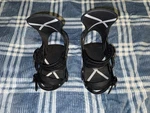 Burton Carbon Base Re:flex Bindings With The Disk Plate System Size Large New. Price: $315.00.