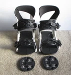Salomon Hologram White/black Snowboard Bindings Size Small Used. Price: $149.99.