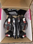 Technine Snowboard Bindings Women's Medium (us 6.5-8.5) Black Used. Price: $99.95.