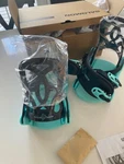 New Salomon Goodtime Jr/youth Snowboard Bindings (12.5C To 3.5K) - With Box. Price: $146.59.